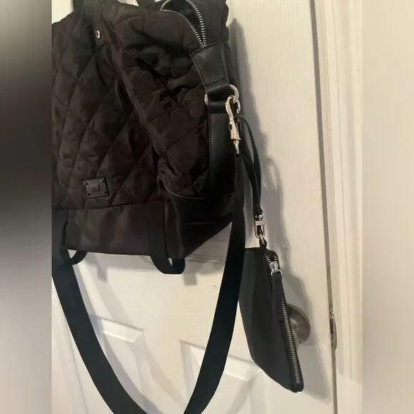 Steve Madden Large Quilted Duffel Bag - Picture 4 of 7